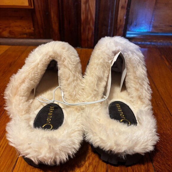 Journee Kalli Clog Slippers in Dark Grey Size 9/10 (L) NWT - Picture 4 of 6